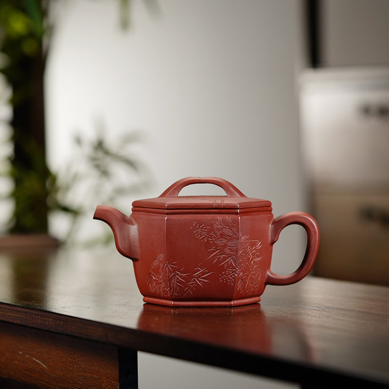 W1669底槽清六方汉瓦280cc左右紫砂壶