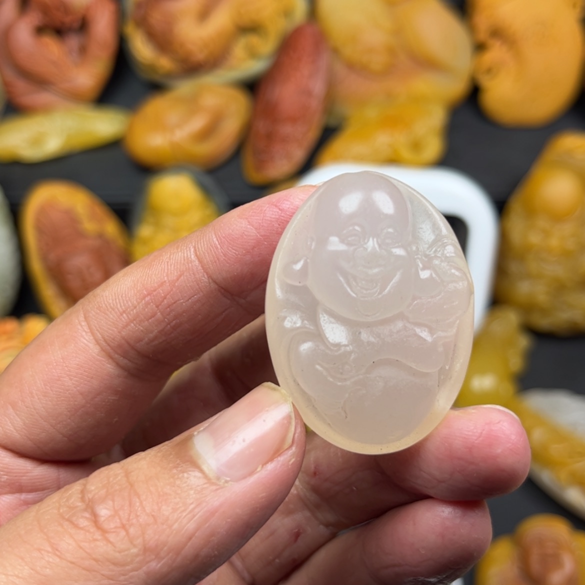 【闪购商品】石英质玉颈饰未镶嵌月*