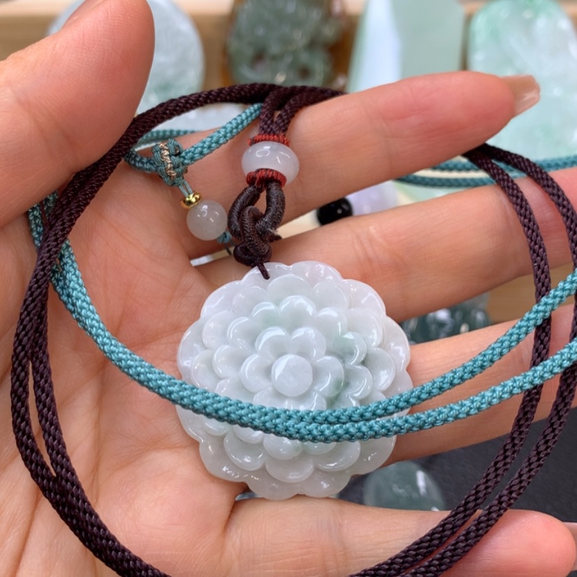 【闪购商品】翡翠颈饰未镶嵌