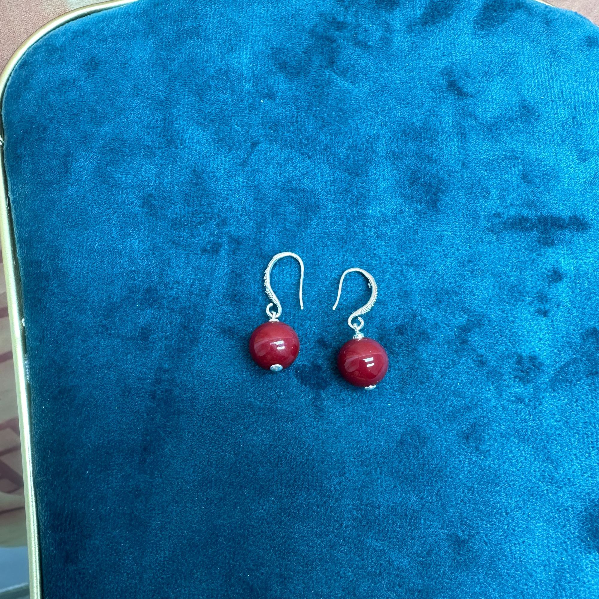 【沐言严选】牛血红12m耳饰A306