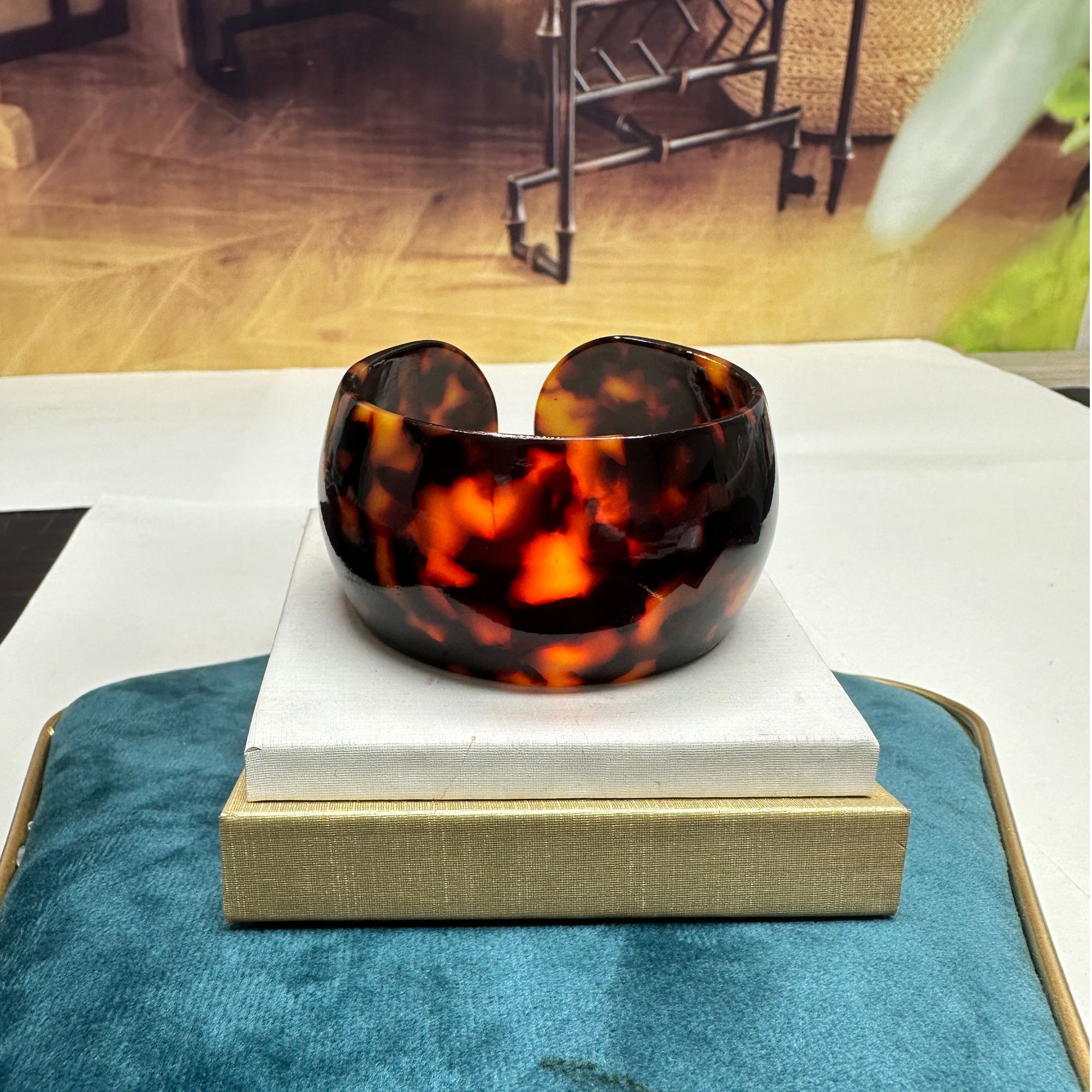  【红珊姑娘甄选】冒冒血料轮胎开口手镯A73