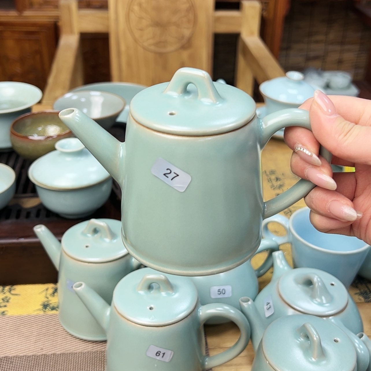 【闪购商品】瓷手工石瓢壶