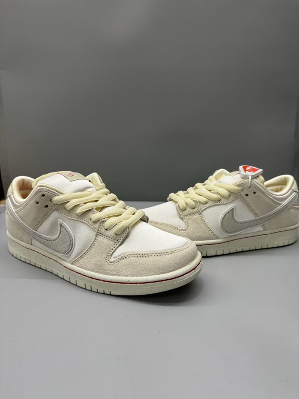 42.5码 耐克 Dunk SB City of love 低帮 休闲运动鞋