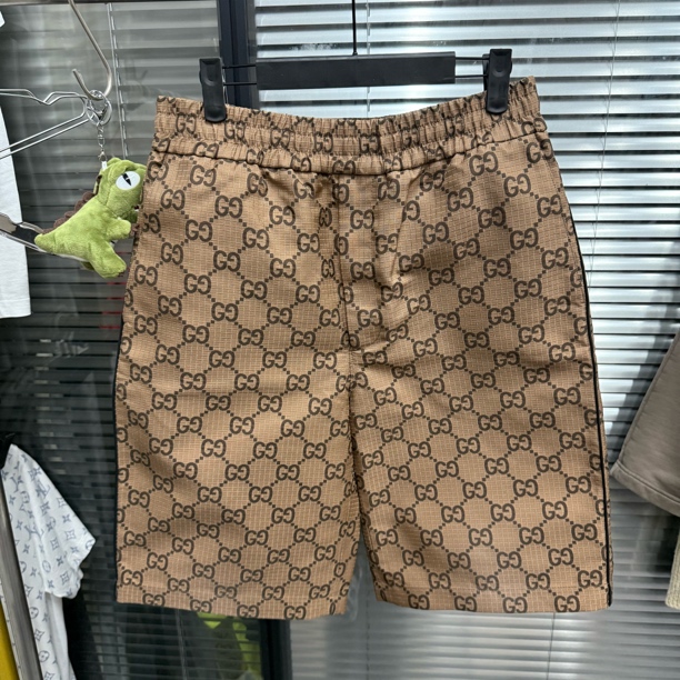 全新未使用 GUCCI/古驰 老花满印gg短裤/40码