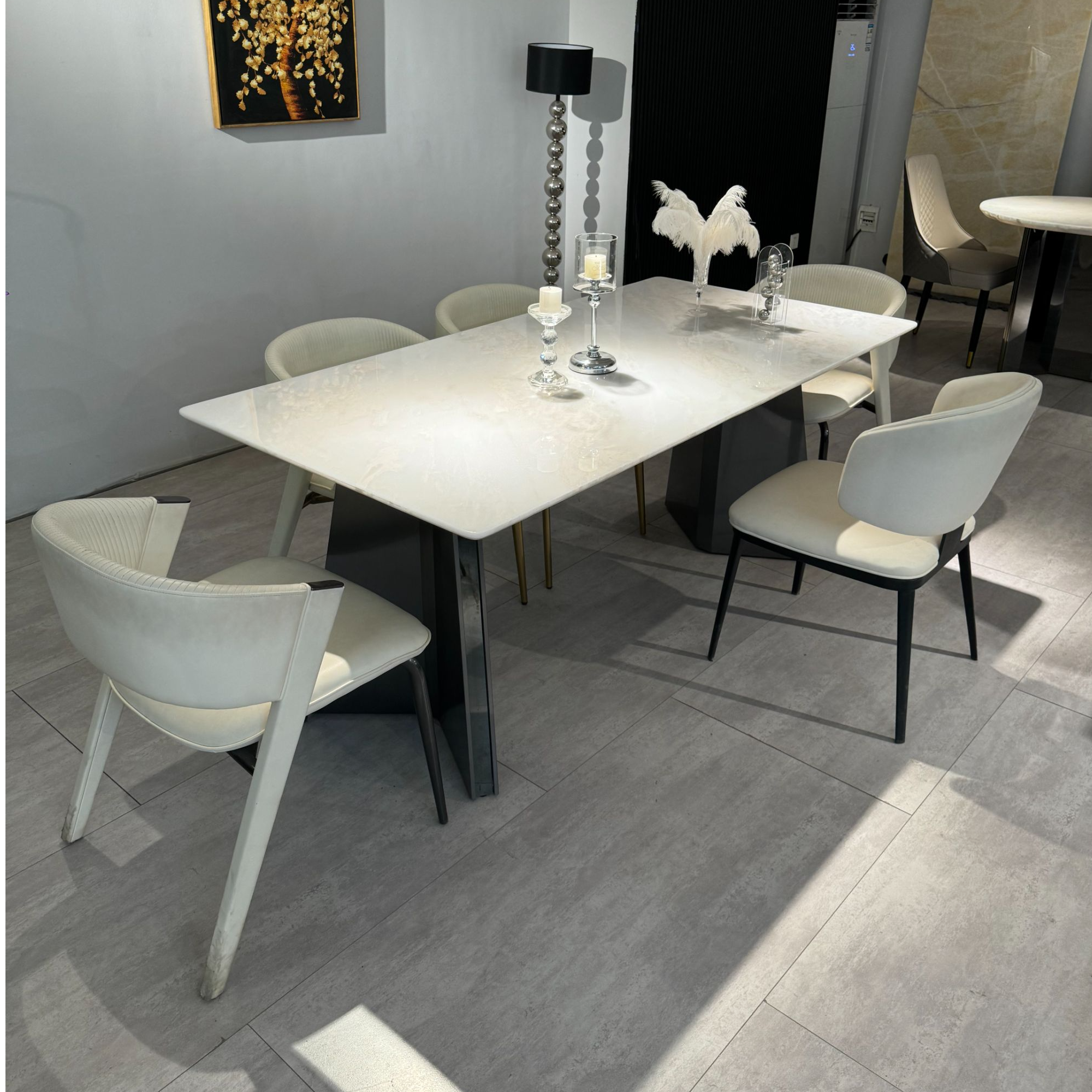 芬迪白大理石长方形餐桌简约现代时尚极简家用别墅饭桌奢石餐桌