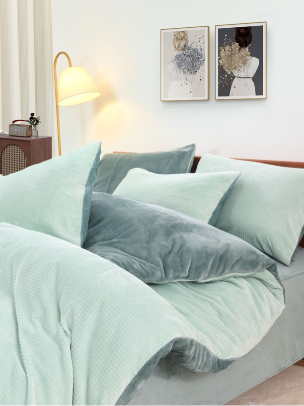 220*240双面绒【蓝绿四件套】 毛绒奶绒单人加绒加厚四件套