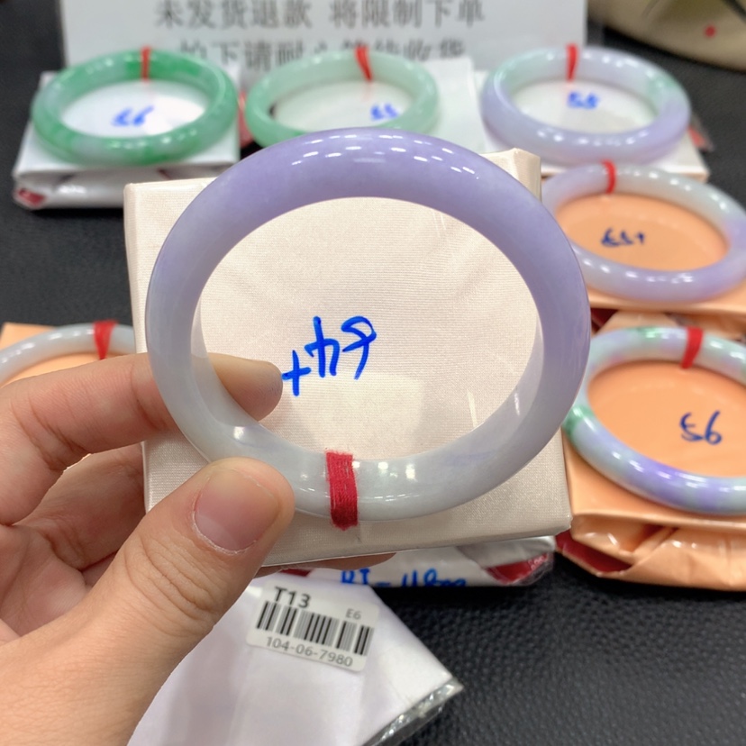 【闪购商品】翡翠手镯未镶嵌小***1