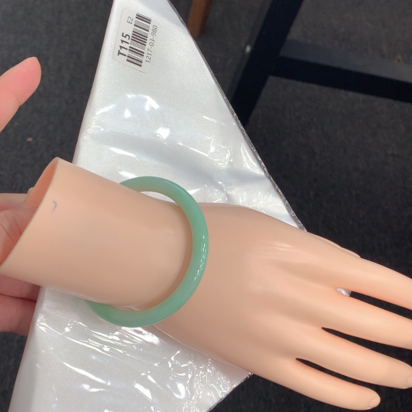【闪购商品】翡翠手镯未镶嵌