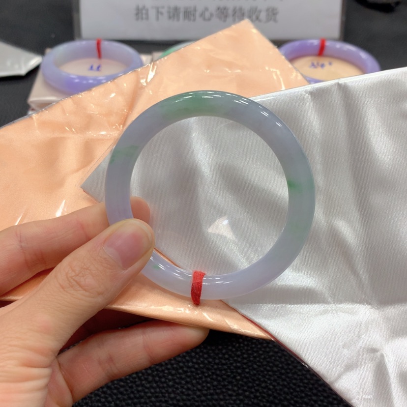 【闪购商品】翡翠手镯未镶嵌