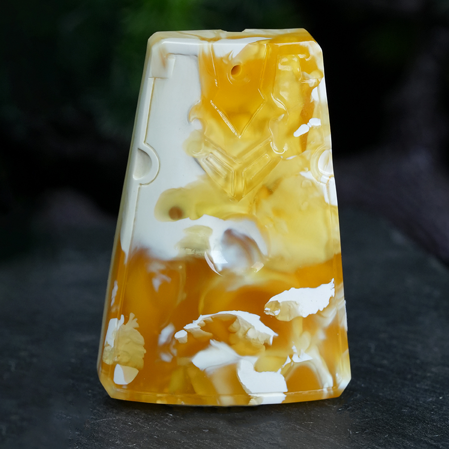 胡玩珠宝金漆白荧光拉丝溶洞妖蜜蜡无事牌天然精品俄料乌料琥珀