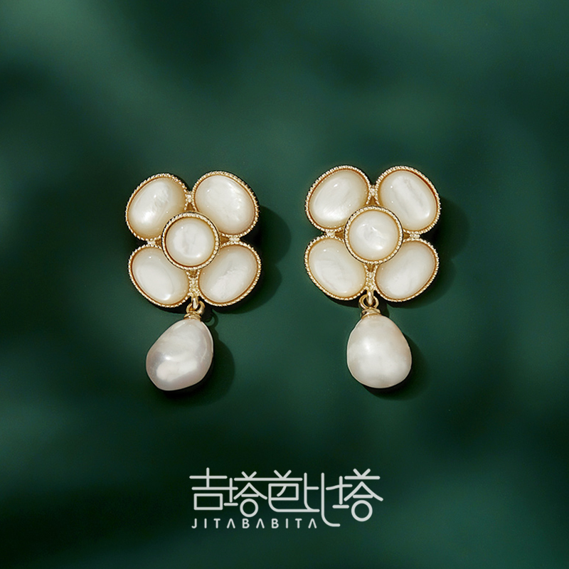 铜合金耳饰 时尚轻奢气质优雅山茶花耳环精致饰品女耳钉  11362