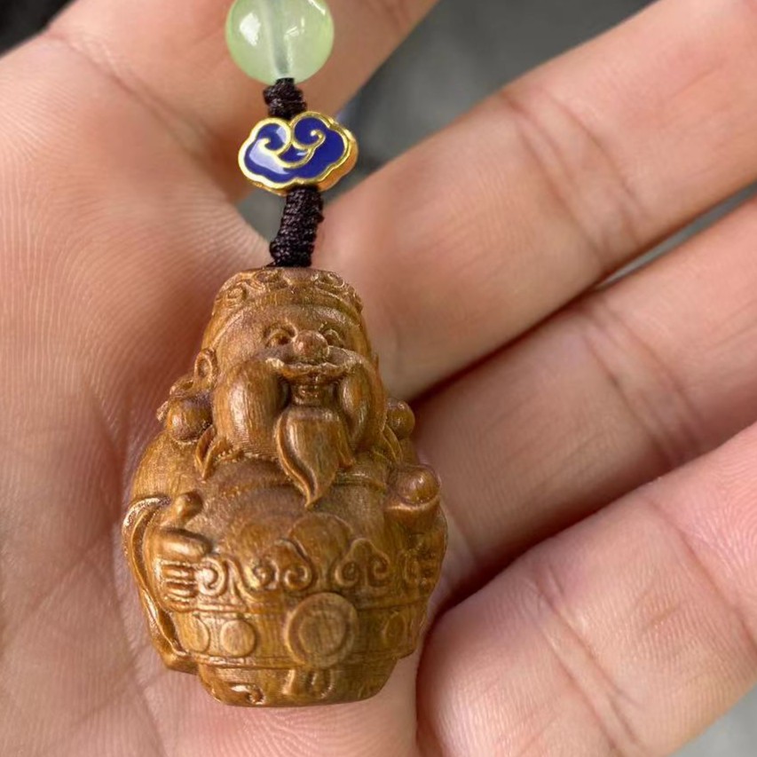绿檀财爷爷木雕手机链