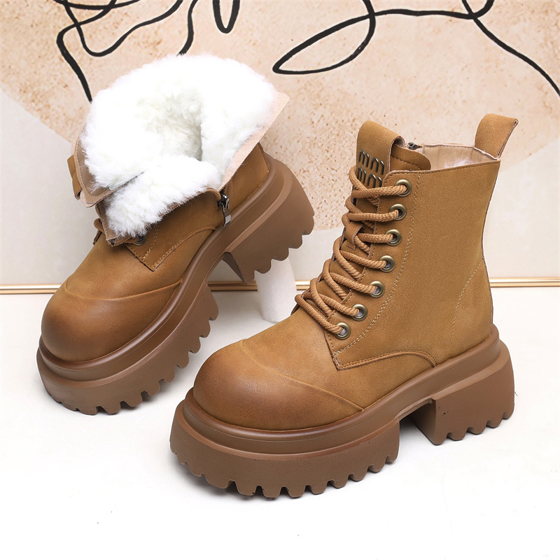 美拉德风马丁靴新款百搭小个子增高羊毛保暖冬季必备时尚复古潮流