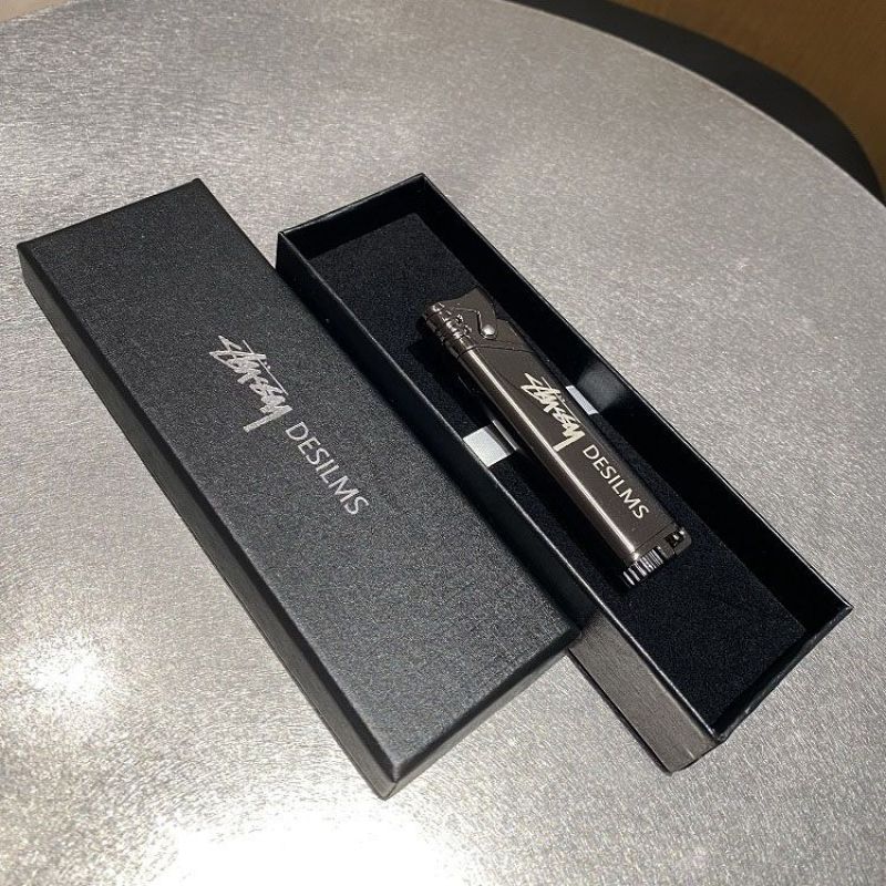 Stussy斯图西金属枪黑色银直喷火焰打火机创意礼物可循环