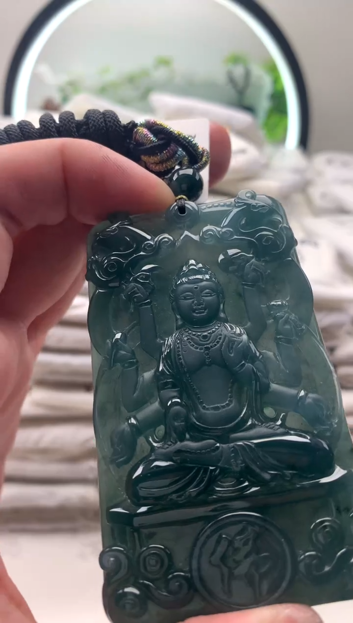 【闪购商品】翡翠颈饰未镶嵌千手观音