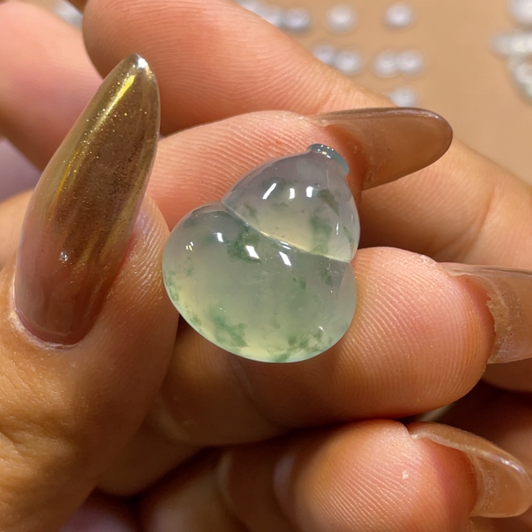 定制翡翠未镶嵌葫芦