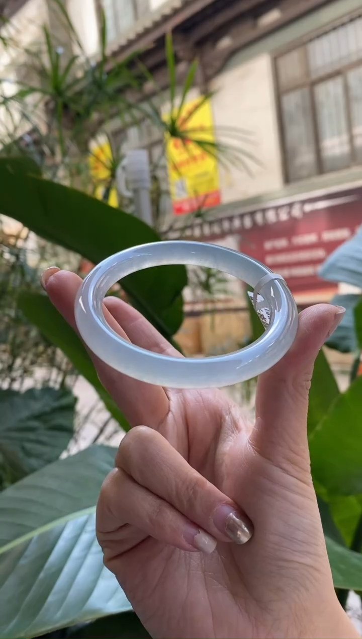【闪购商品】翡翠手镯（圆镯）未镶嵌翡翠手镯54圆条