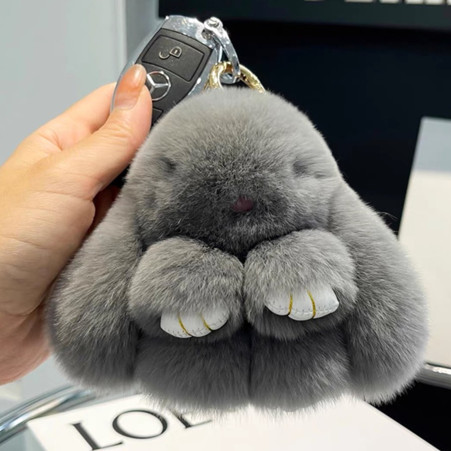 2025年新款獭兔毛小兔子毛绒钥匙箱包挂件配件