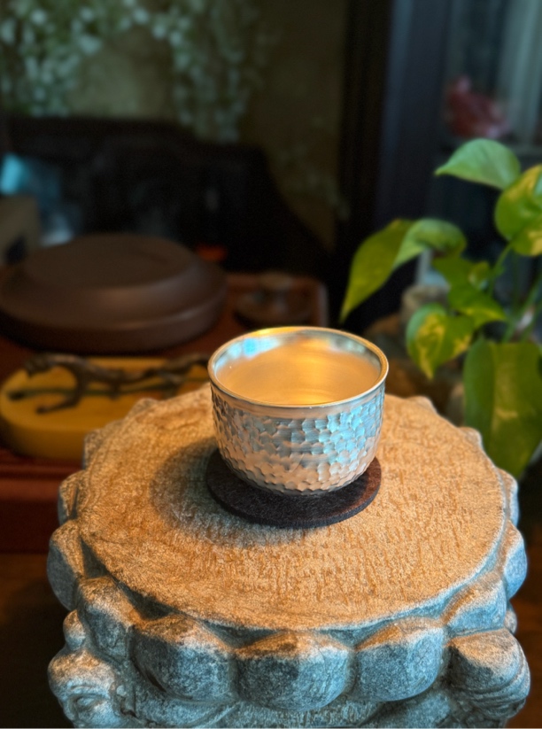 鎏银 锤纹主人杯 防烫隔热 高4.5cm 口径6.5cm