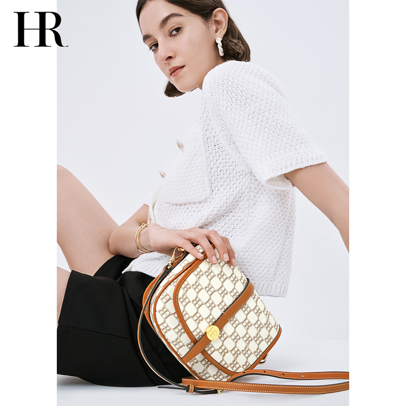 HR/赫莲娜2023初秋新款潮流印花马鞍包单肩斜挎包高级感轻奢女包
