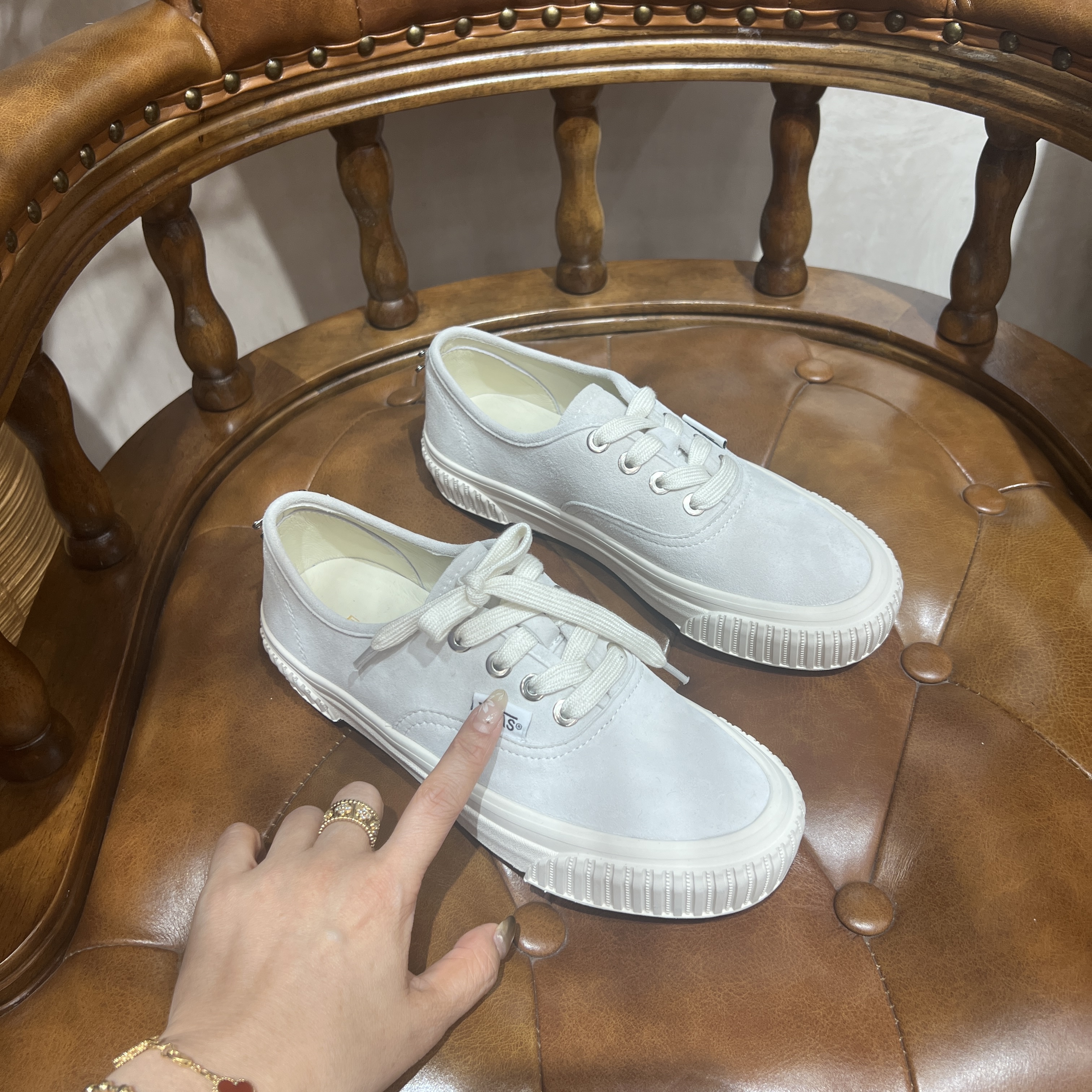 Enpocci/帕英斯S28S006198时尚百搭休闲鞋板鞋