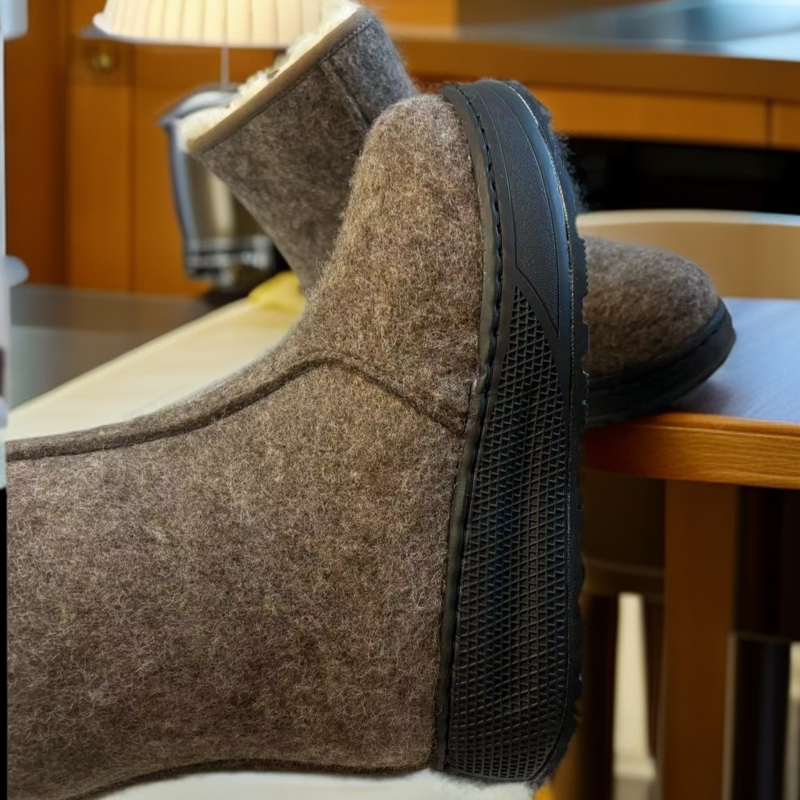 手工户外厚底毡靴保暖防水底毛毡嘎达高帮一体雪地靴