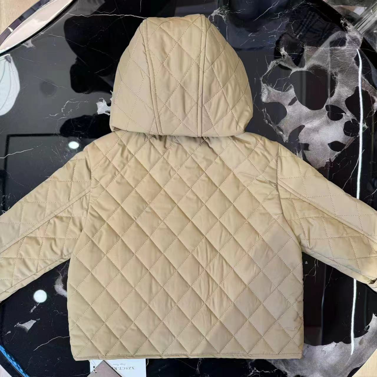 88895新款儿童棉服男童女童中性款时尚帽子可拆卸款棉服