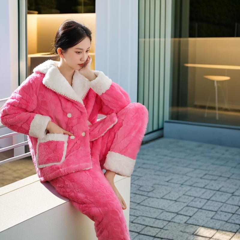 9072时尚保暖家居服套装可外穿高货女款睡衣休闲翻领设计