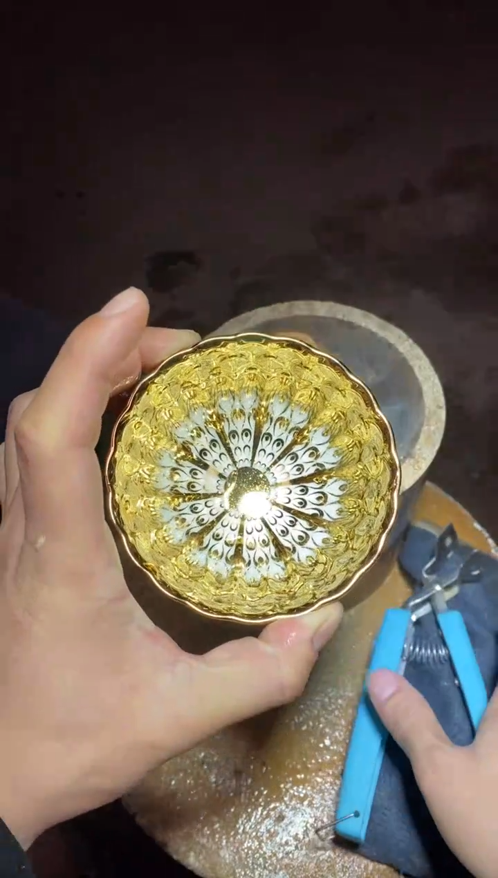 【闪购商品】玻璃茶盏金雀羽