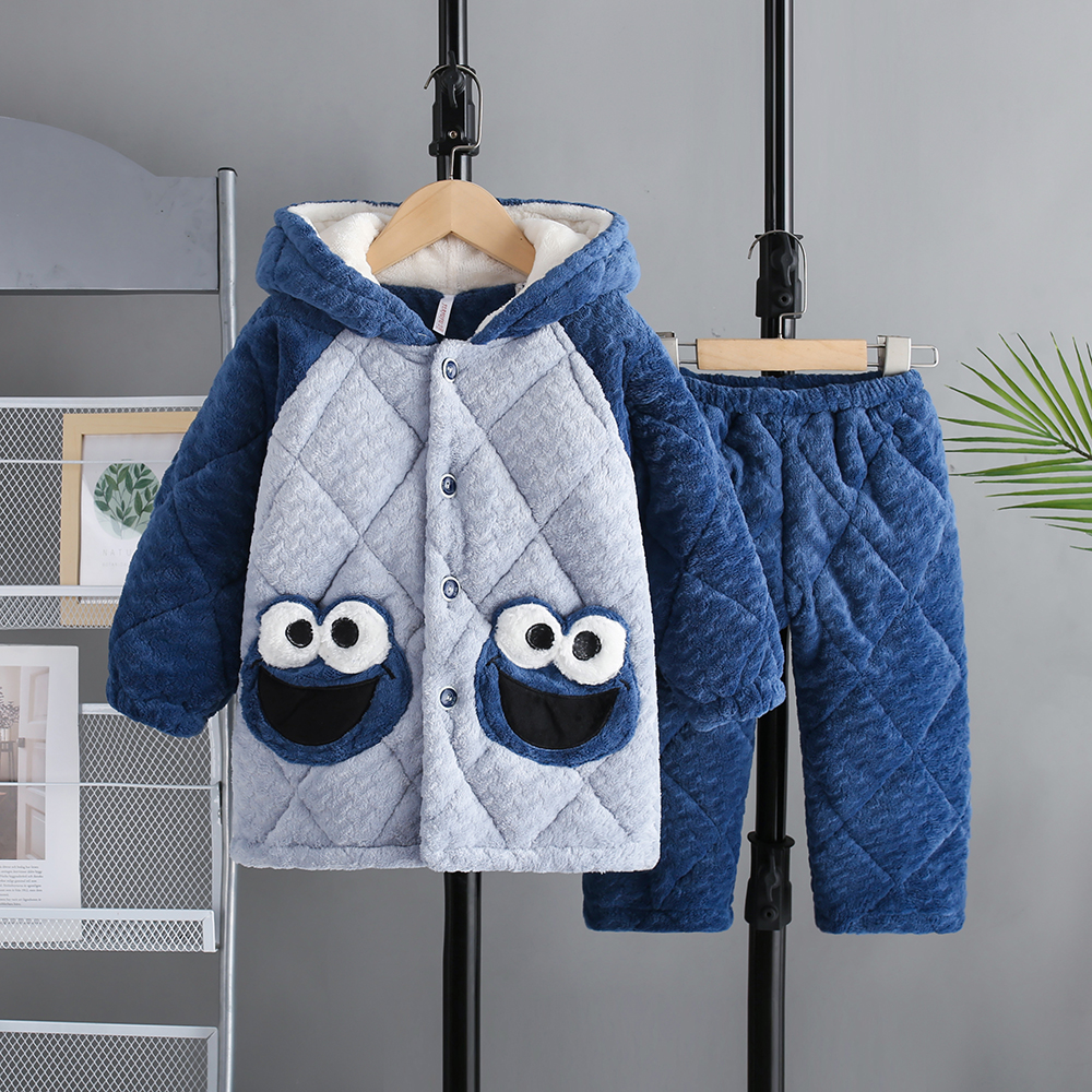 冬季中长款加厚加绒男童睡衣 牛奶绒连帽三层夹棉儿童家居服套装