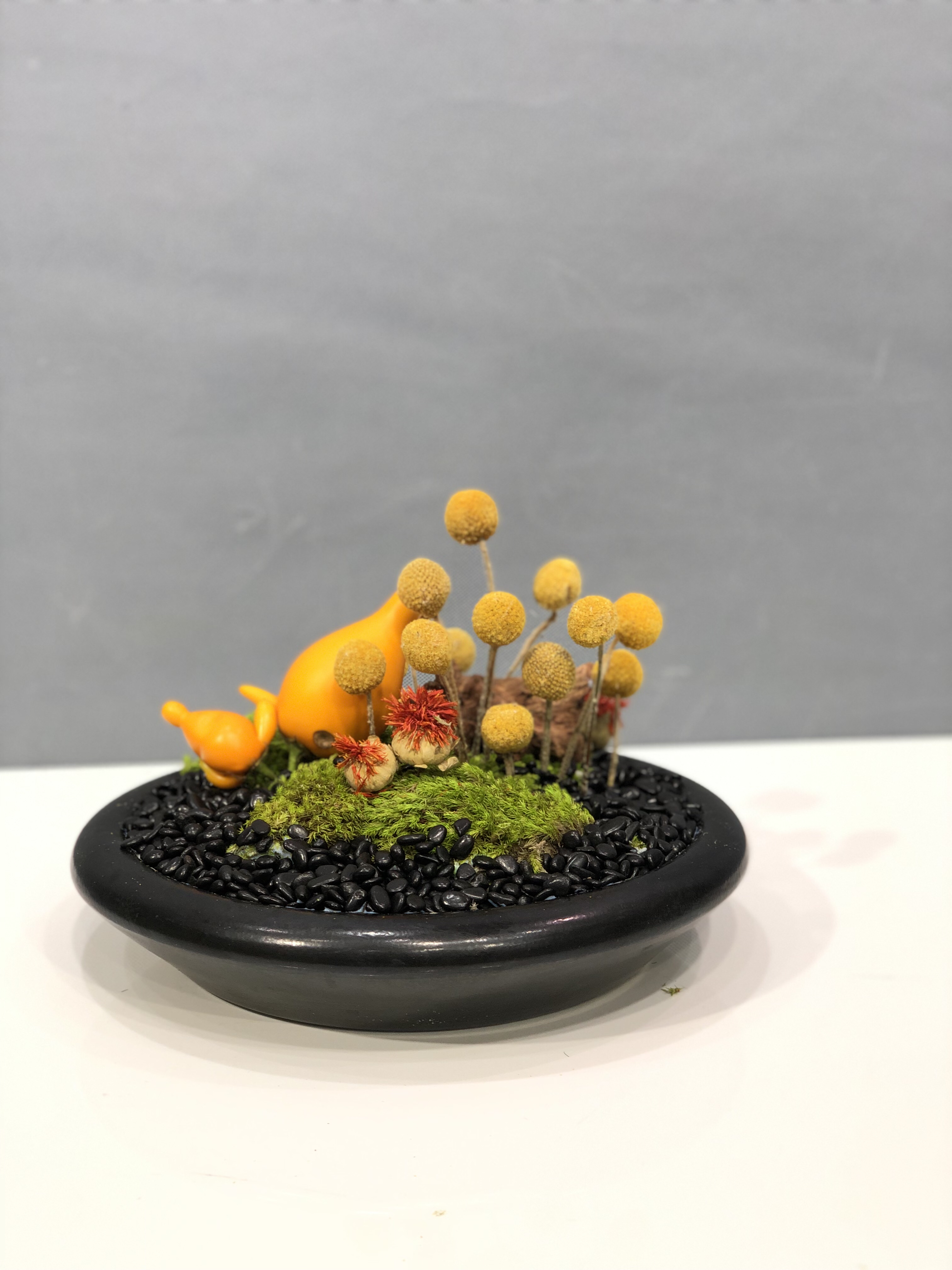 高级感小桌花酒店永生苔藓
