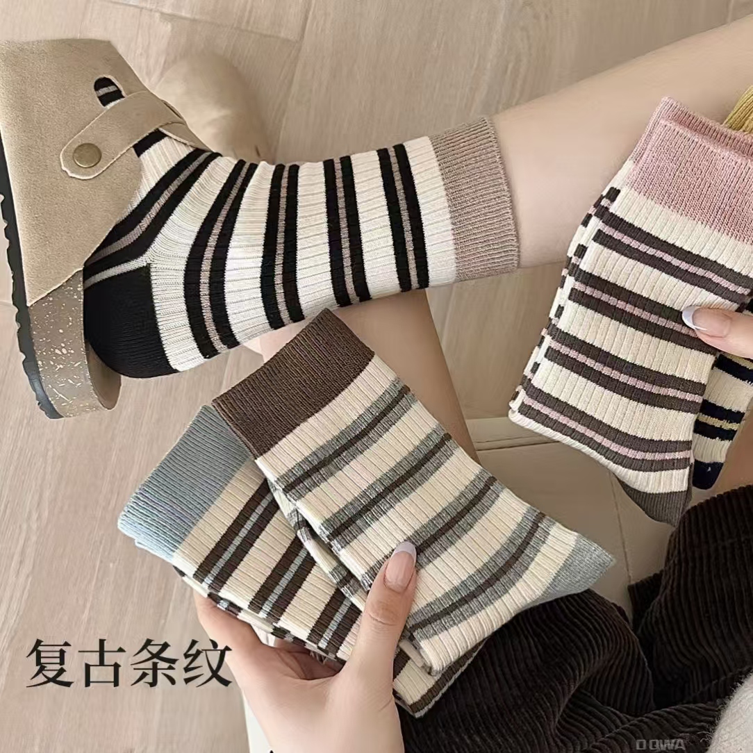 韩系 ins多巴胺撞色条纹竖条中筒袜秋冬日系甜美少女心堆堆袜