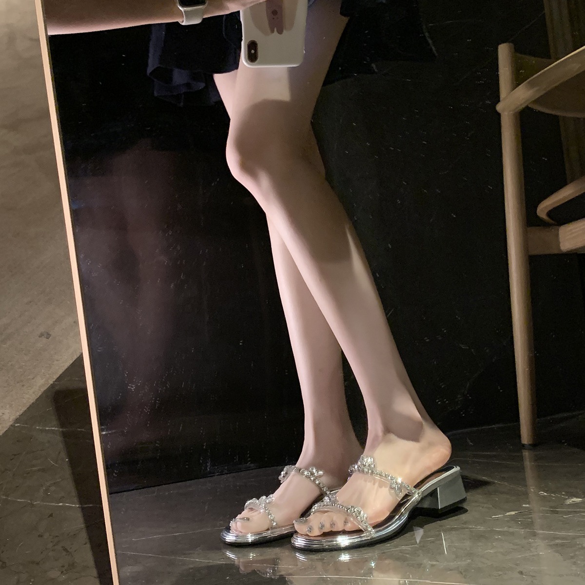 葡萄妈同款网红 闪钻精致仙女风一字带水钻露趾增高粗跟凉拖鞋女
