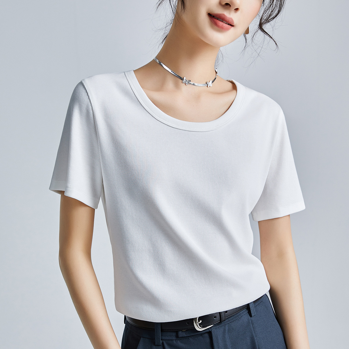 正肩U领棉短袖T恤女2024夏季新款时尚气质宽松显瘦螺纹半袖打底衫