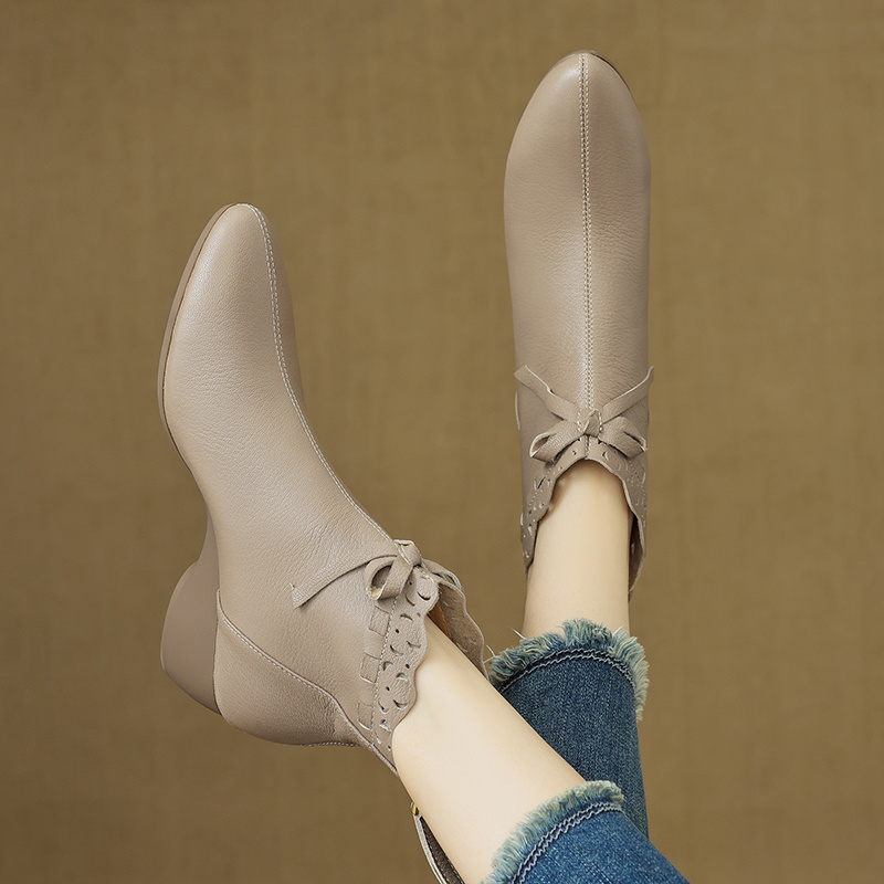 【徐先生】羊皮/跟高4.5cm/尺码33-40/蝴蝶结花边短靴秋季新款单靴