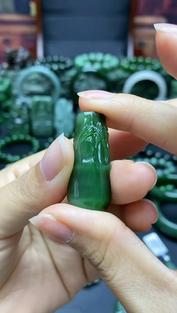 【闪购商品】和田玉吊坠未镶嵌1