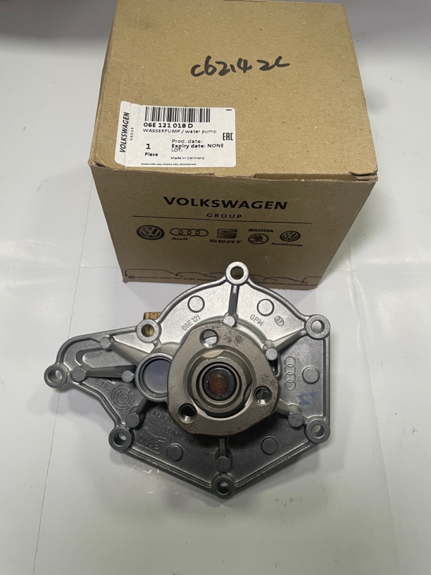 奥迪Q73.0T 水泵 冷却液泵 原装正品 