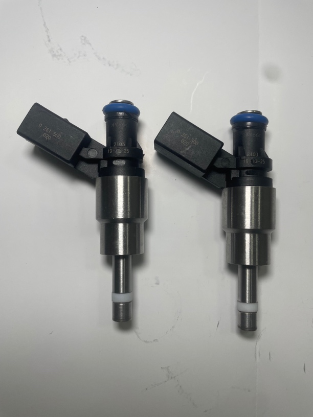 奥迪A6L2.0T/2.42.8/2.5喷油嘴 