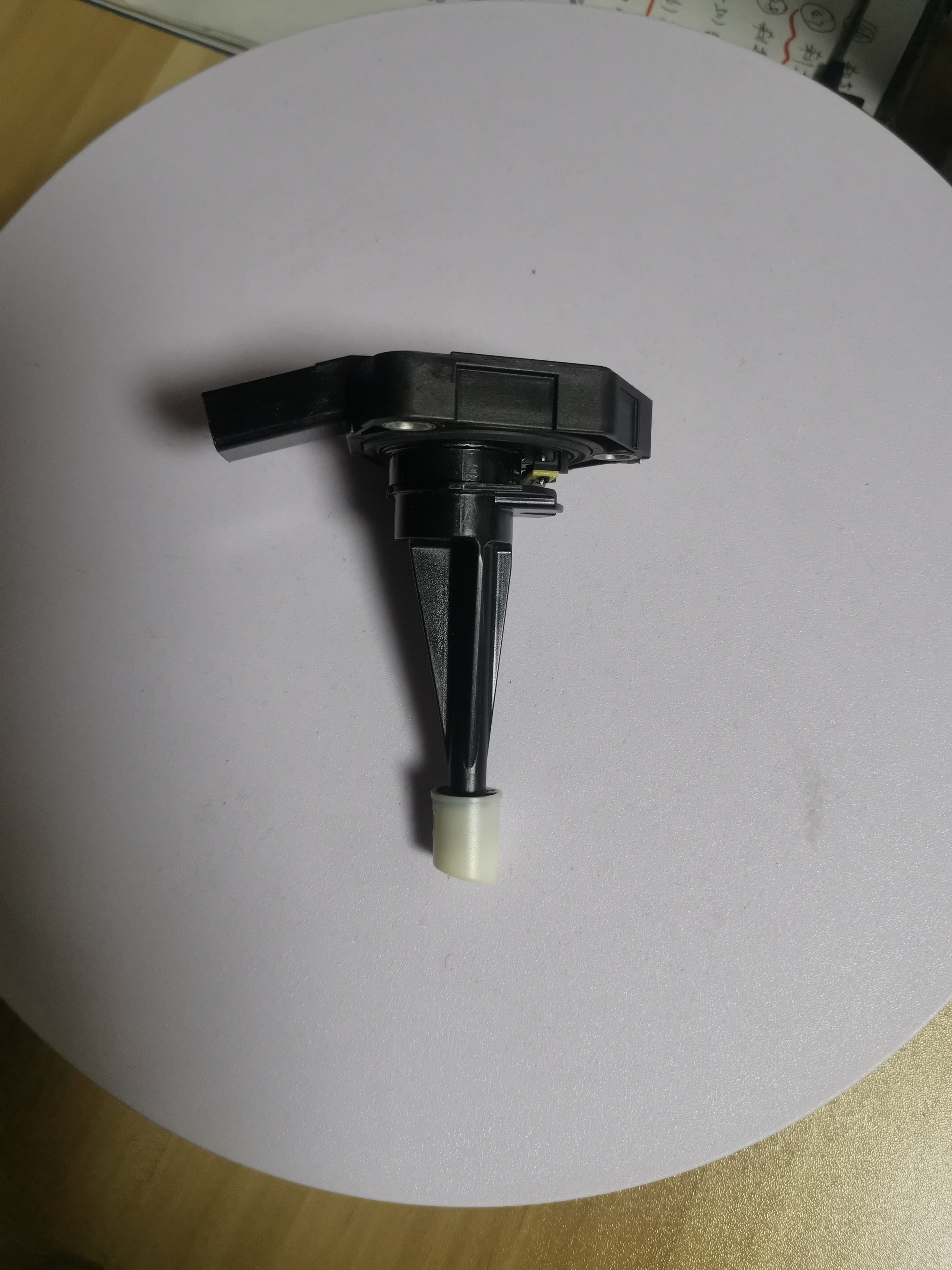 奥迪Q5/A4L/A6L油位传感器