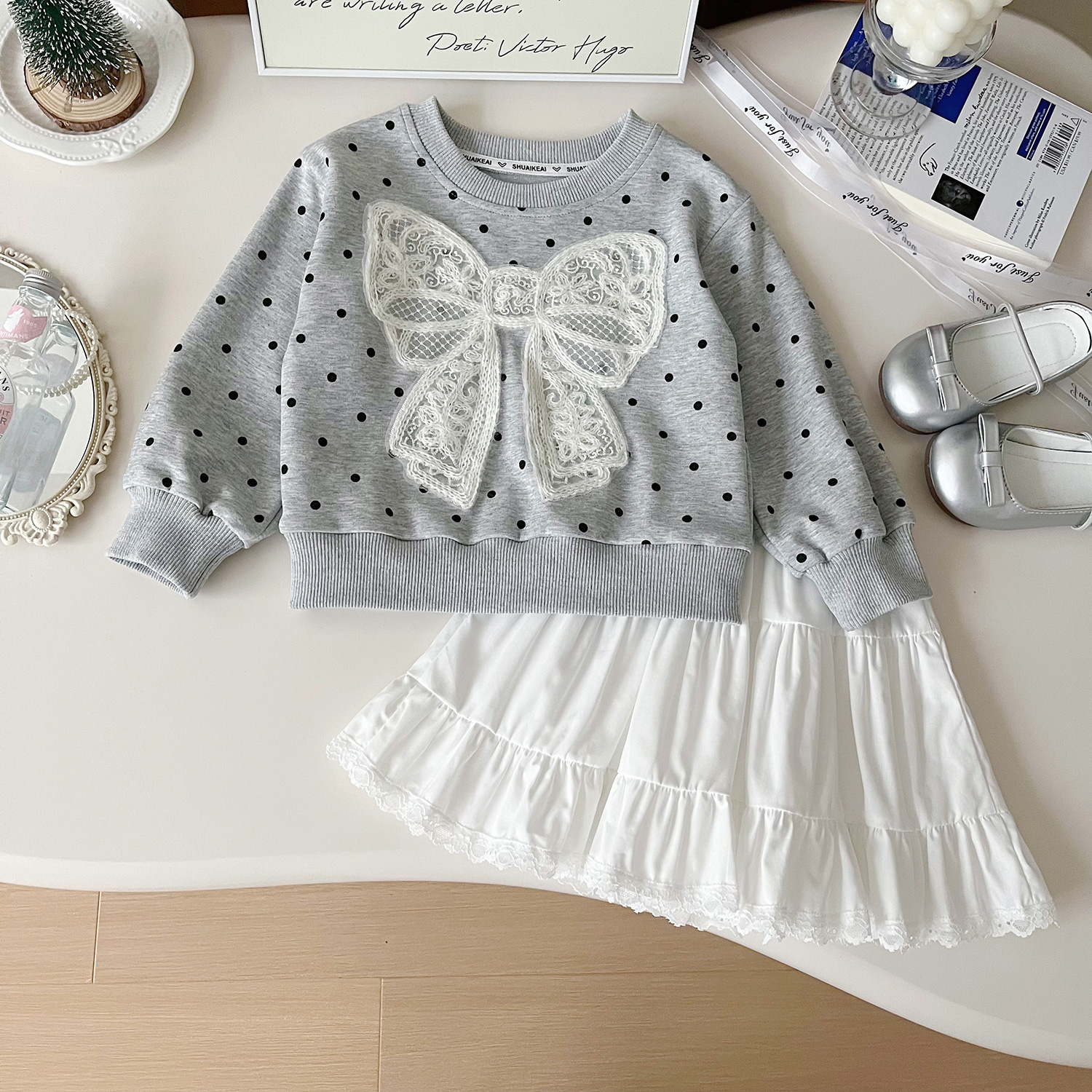 2024秋季新款韩版时尚女童休闲蝴蝶结长袖卫衣气质短裙套装Q67372