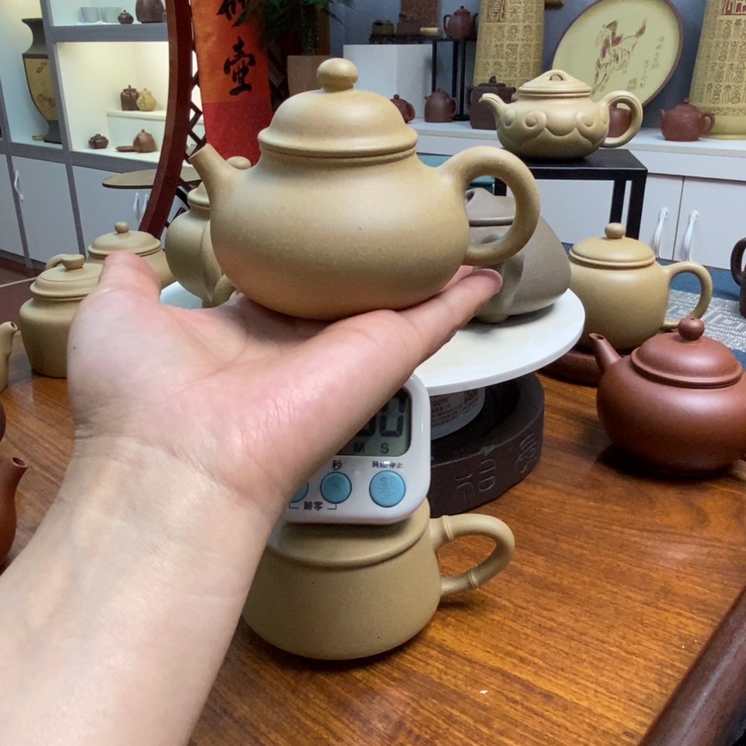 紫砂茶壶魏*宜宜兴紫砂艺术
