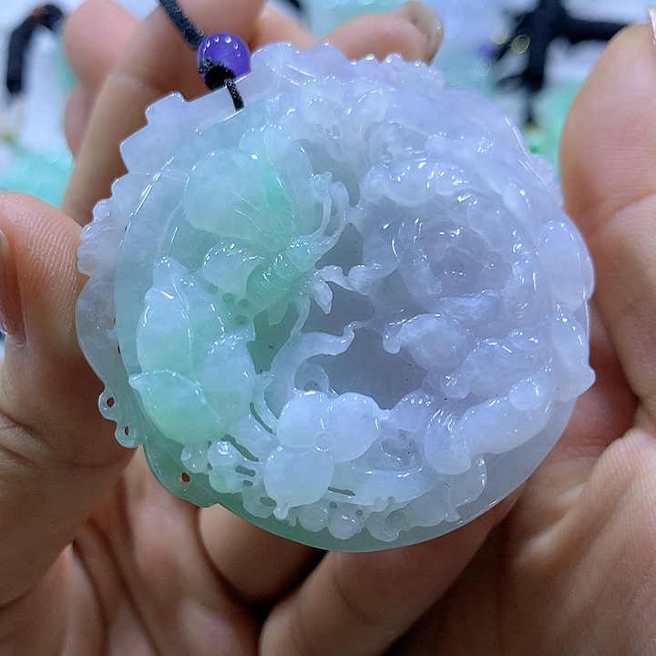 翡翠颈饰未镶嵌天然翡翠A货吊坠