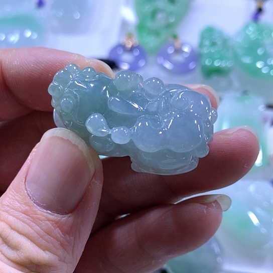 翡翠颈饰未镶嵌天然翡翠A货吊坠