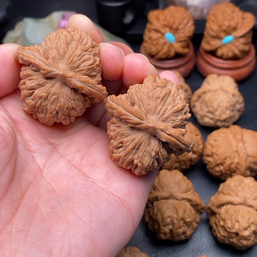 【闪购商品】文玩核桃吊坠曉****o