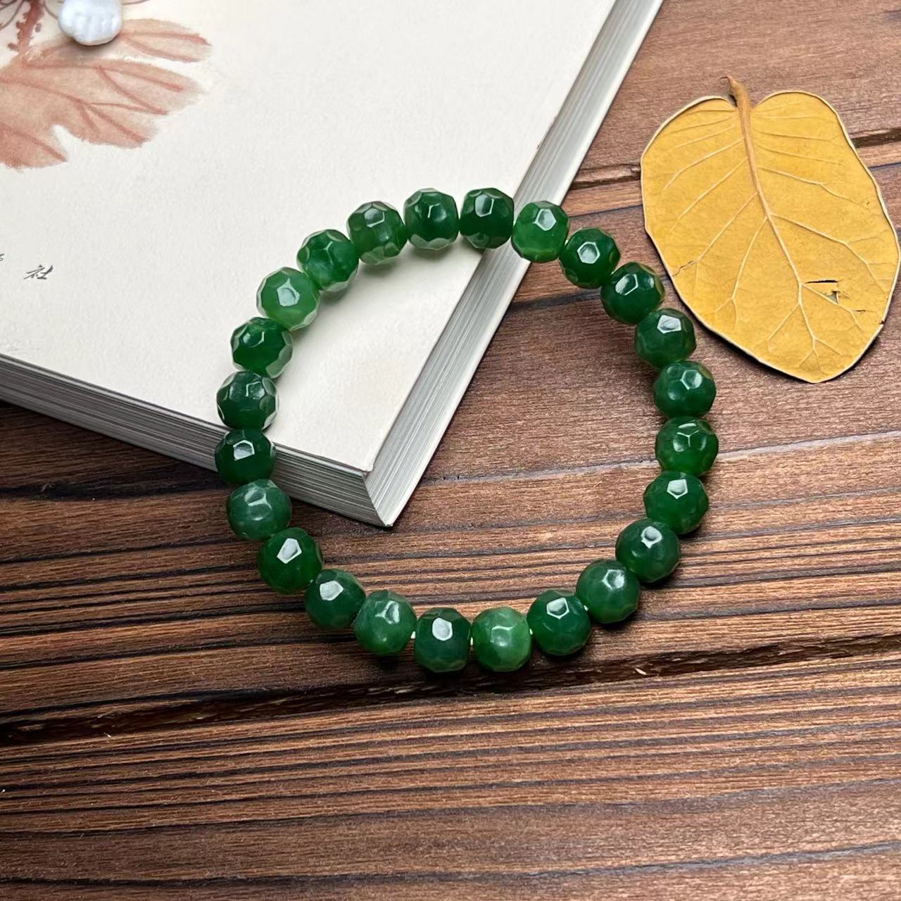 信德出品：碧玉手工无相单圈轻奢时尚款