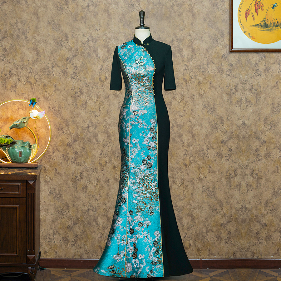 艺海生辉-（隆佳秀走秀旗袍111231）