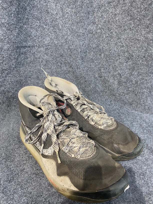 篮球鞋43码Nike KD 12 减震回弹 瑕疵已拍出 黑灰/泼墨公价3019