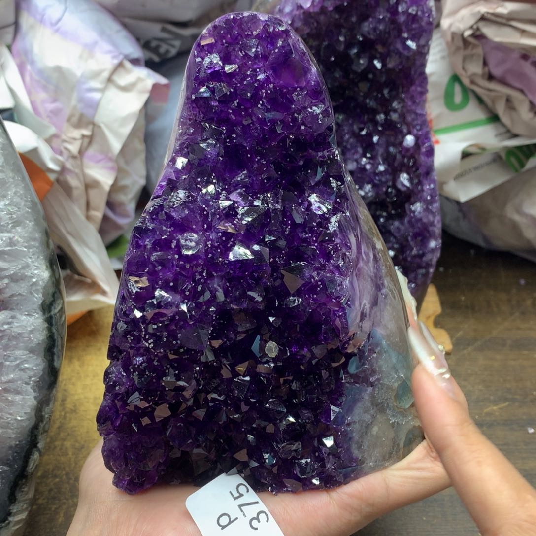 【闪购商品】水晶乌拉圭未镶嵌