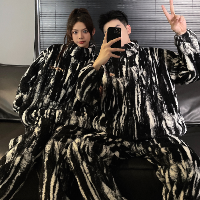 情侣睡衣女秋冬季珊瑚绒加绒加厚可外穿法兰绒冬天男士家居服套装