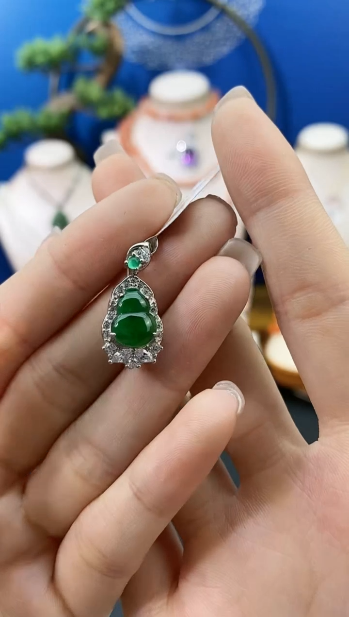 【闪购商品】翡翠颈饰银S925镶嵌Y21567-银镶翡翠葫芦吊坠